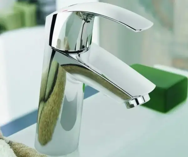 Набір змішувачів Grohe Eurosmart M-Size для душу (123244M)
