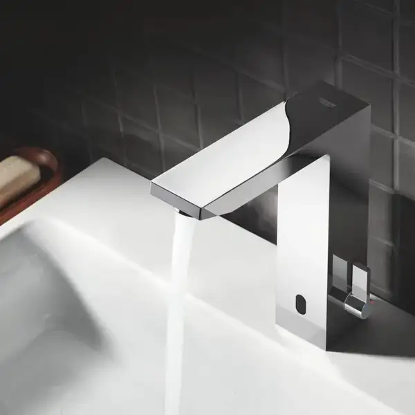 Інфрачервоний змішувач для раковини 1/2 GROHE Eurocube E 6V (36441000)
