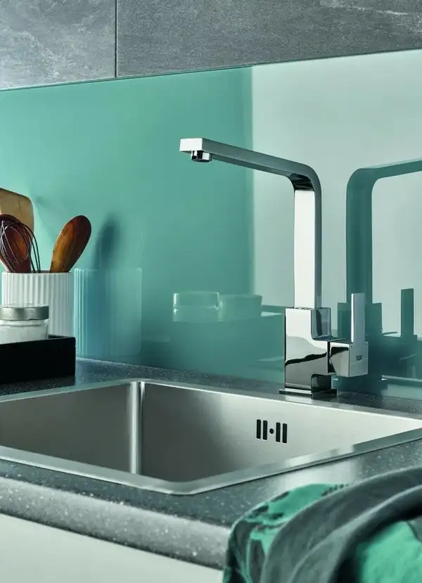 Grohe Sail Cube змішувач кухонний, хром (31393000)