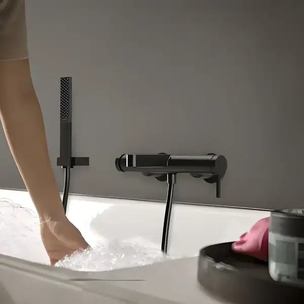 Hansgrohe Finoris смеситель для ванны, графит (76420340)