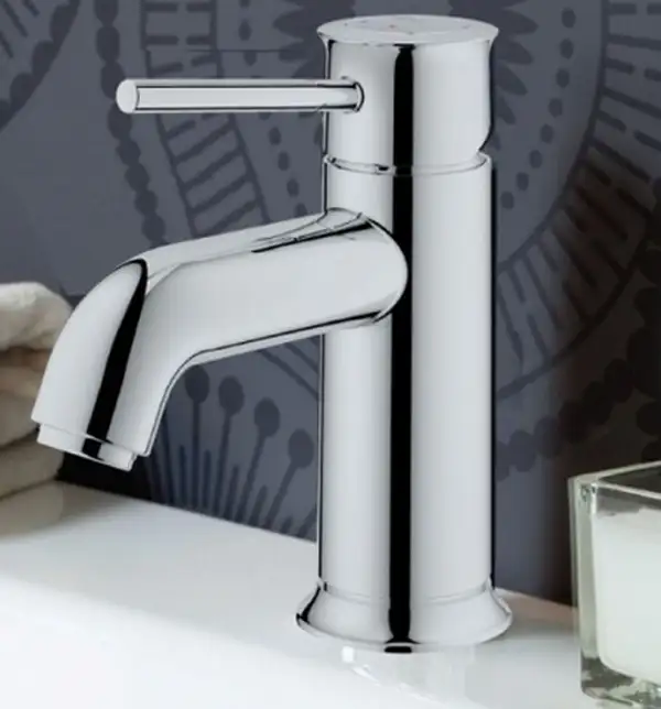 Смеситель для раковины Grohe BauClassic (цвет - хром) (23162000) фото 3 Aquada.com.ua Смеситель для раковины Grohe BauClassic (цвет - хром) (23162000) фото 3 Aquada.com.ua