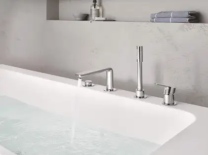 Смеситель однорычажный на борт ванны на 4 отверстия Grohe Lineare (цвет - хром) (19577001) фото 7 Aquada.com.ua