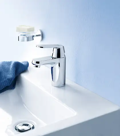 GROHE Смеситель для раковины однорычажный Eurosmart Cosmopolitan (32825000) фото 11 Aquada.com.ua GROHE Смеситель для раковины однорычажный Eurosmart Cosmopolitan (32825000) фото 11 Aquada.com.ua
