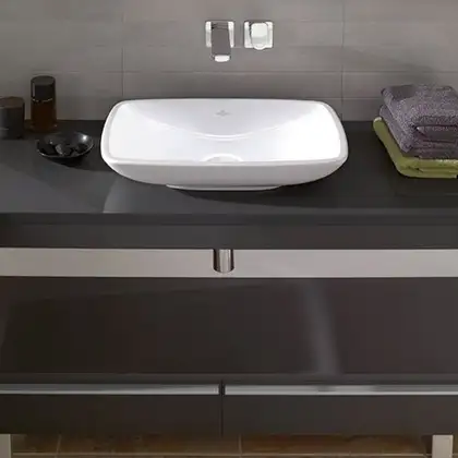 Раковина накладная на столешницу Villeroy & Boch Loop & Friends 58,5х38 см (51540101) фото 2 Aquada.com.ua Раковина накладная на столешницу Villeroy & Boch Loop & Friends 58,5х38 см (51540101) фото 2 Aquada.com.ua