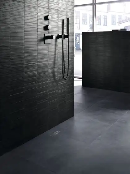 Корпус дренажных каналов Geberit CleanLine 154.150.00.1 (высота от 90мм) + Дренажный канал Geberit CleanLine, для облицовки плиткой (154.150.00.1+154.455.00.1) фото 3 Aquada.com.ua