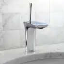 Смеситель для раковины, однорычажный Hansgrohe PuraVida (цвет - хром), с донным клапаном Push-Open (15070000) фото 2 Aquada.com.ua