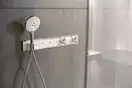 Термостат, скрытого монтажа, на 4 потребителя Hansgrohe RainSelect (цвет - хром/белый) (15357400) фото 2 Aquada.com.ua