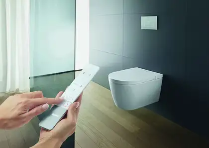 Унитаз-биде Rimless (безободковый) Duravit Me by Starck с сиденьем SensoWash® Starck Plus (2510092000+612000012000320) фото 4 Aquada.com.ua Унитаз-биде Rimless (безободковый) Duravit Me by Starck с сиденьем SensoWash® Starck Plus (2510092000+612000012000320) фото 4 Aquada.com.ua