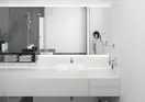 Смеситель для раковины высокий Hansgrohe Vernis Shape (цвет - хром), с донным клапаном из металла (71590000) фото 2 Aquada.com.ua