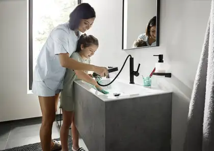 Дозатор для жидкого мыла Hansgrohe AddStoris, чёрный матовый/стекло матовое (41745670) фото 8 Aquada.com.ua