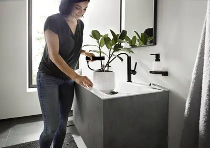 Дозатор для жидкого мыла Hansgrohe AddStoris, чёрный матовый/стекло матовое (41745670) фото 9 Aquada.com.ua