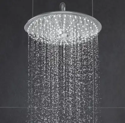Душова система для ванни Grohe Euphoria System 260 (27475001) Душова система для ванни Grohe Euphoria System 260 (27475001)