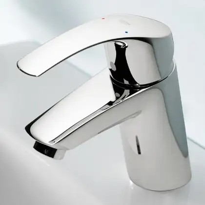 Змішувач для раковини S-розміру Grohe Eurosmart (32467002) Змішувач для раковини S-розміру Grohe Eurosmart (32467002)