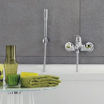 Grohe Eurosmart Cosmopolitan Смеситель для ванны, хром (32831000) Grohe Eurosmart Cosmopolitan Смеситель для ванны, хром (32831000)