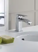 Смеситель для раковины Paffoni Level (цвет - хром), с донным клапаном Clic-Clac (LES071KCR)