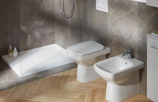 Биде напольное Geberit Selnova Square (500.483.01.1) Биде напольное Geberit Selnova Square (500.483.01.1)