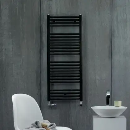 Полотенцесушитель електричний Zehnder Virando 1226х500 з теном MOA 600Вт, чорний Traffic Black (AB-120-050-9217 WEMOA06T905M)
