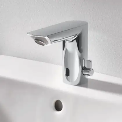 Grohe Bau Cosmopolitan E 6V Змішувач для умивальника, хром (36451000) Grohe Bau Cosmopolitan E 6V Змішувач для умивальника, хром (36451000)