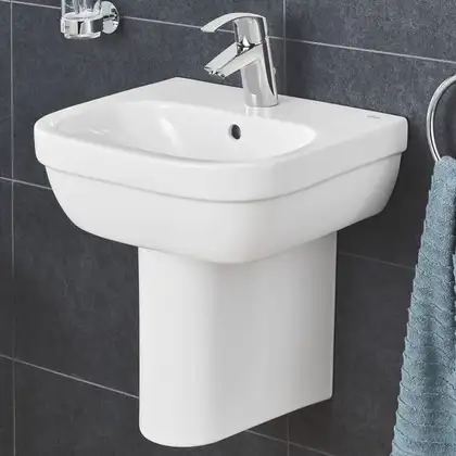 Умивальник підвісний Grohe Euro Ceramic (39336000) Умивальник підвісний Grohe Euro Ceramic (39336000)