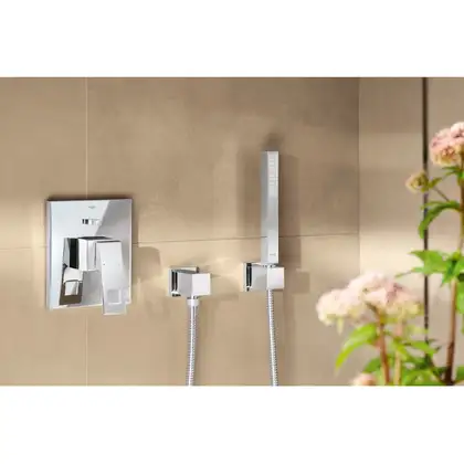 Grohe Eurocube Змішувач для ванни, хром (19896000)