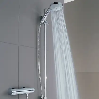 Ручний душ з 4 режимами Grohe Rainshower Cosmopolitan 160 (28756000) Ручний душ з 4 режимами Grohe Rainshower Cosmopolitan 160 (28756000)