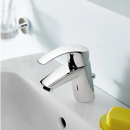 Змішувач для раковини S-розміру Grohe Eurosmart (32467002) Змішувач для раковини S-розміру Grohe Eurosmart (32467002)