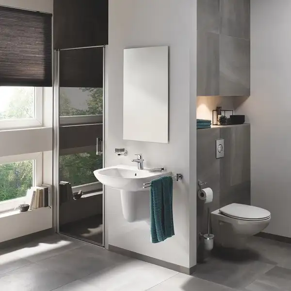 Grohe Bau Ceramic Полуп'єдестал для умивальника, білий (39426000) Grohe Bau Ceramic Полуп'єдестал для умивальника, білий (39426000)