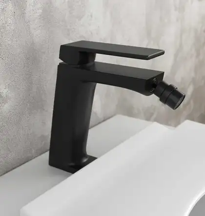 Corsan Trino Black Смеситель для биде, черный (CMB7131BL) Corsan Trino Black Смеситель для биде, черный (CMB7131BL)