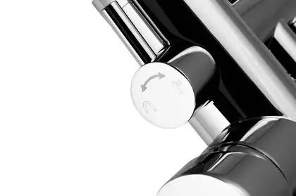 Смеситель для ванны CORSAN LUGO CHROME напольный (CMM35CH) Смеситель для ванны CORSAN LUGO CHROME напольный (CMM35CH)