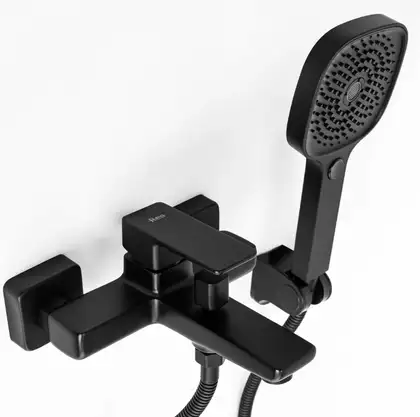 Rea Orix Black Смеситель для ванны, черный (REA-B5133) Rea Orix Black Смеситель для ванны, черный (REA-B5133)