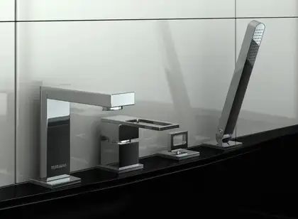 Смеситель для ванны KOHLMAN NEXEN CHROME на борт ванны (QB243U) Смеситель для ванны KOHLMAN NEXEN CHROME на борт ванны (QB243U)