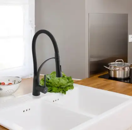 Смеситель для кухни Yoka ZEFIR BLACK черный (BZ.ZEFIR-BLK)