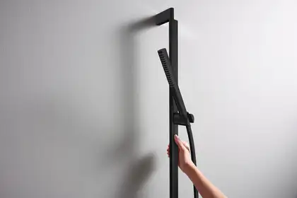 Hansgrohe Pulsify S 100 1jet Душевой гарнитур, черный мат (24382670) Hansgrohe Pulsify S 100 1jet Душевой гарнитур, черный мат (24382670)