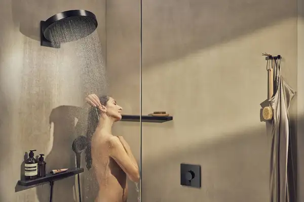 Термостат на 2 потребителя со встроенной защитной комбинацией EN 1717 Hansgrohe ShowerSelect Comfort E (цвет - чёрный матовый) 15578670