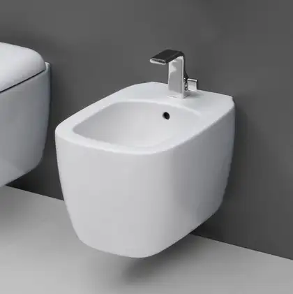 Біде підвісне Flaminia Mono, чорний глянсовий (MN218) (MN218NER) Біде підвісне Flaminia Mono, чорний глянсовий (MN218) (MN218NER)