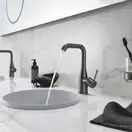 Змішувач для раковини L-розміру Grohe Essence New (32628AL1)