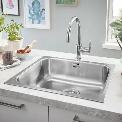 Мийка для кухні із нержавіючої сталі Grohe K200 (31719SD0) Мийка для кухні із нержавіючої сталі Grohe K200 (31719SD0)