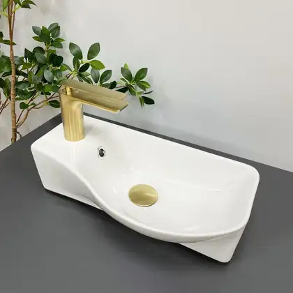 Умывальник (раковина) VBI APRILIA WHITE подвесной (VBI-015606) Умывальник (раковина) VBI APRILIA WHITE подвесной (VBI-015606)