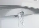Підвісний унітаз-біде Geberit AquaClean 4000 146.135.11.1
