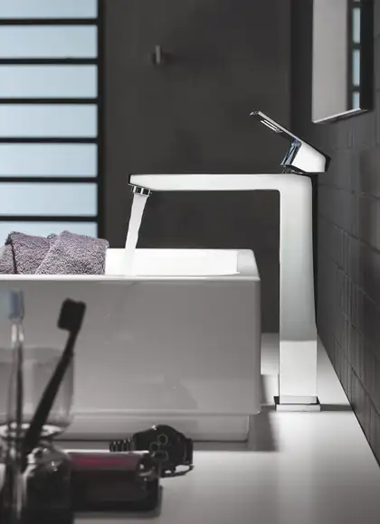 Grohe Eurocube Змішувач для раковини, хром (23406000) Grohe Eurocube Змішувач для раковини, хром (23406000)
