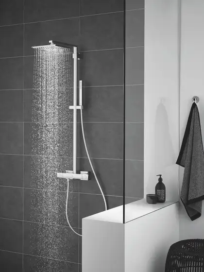 Grohe Euphoria Cube Душевая система, хром (26087000) Grohe Euphoria Cube Душевая система, хром (26087000)