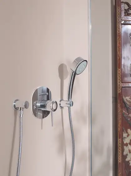 Grohe BauClassic Смеситель для ванны, хром (29047000) Grohe BauClassic Смеситель для ванны, хром (29047000)