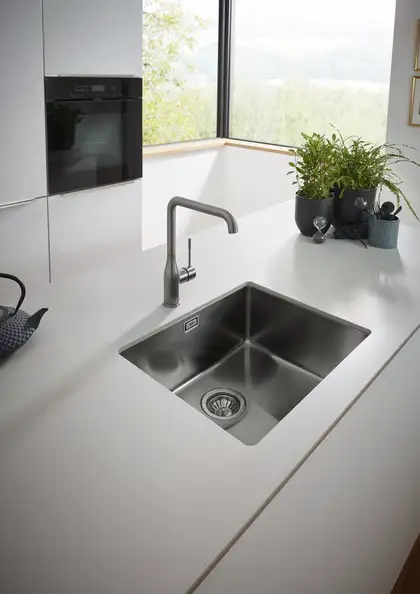 Мийка для кухні із нержавіючої сталі Grohe K700U (31574AL0) Мийка для кухні із нержавіючої сталі Grohe K700U (31574AL0)