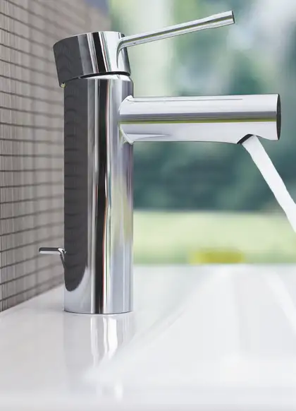 Grohe Essence New Смеситель для раковины S-размер, хром (32898001)