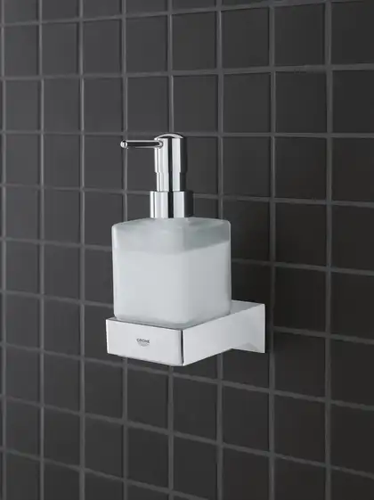 Тримач для аксесуарів Grohe Selection Cube (40865000) Тримач для аксесуарів Grohe Selection Cube (40865000)