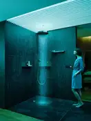 Душевая лейка 500 с душевой полкой Hansgrohe Rainfinity, 1 тип струи (цвет - хром/стекло чёрное) (26243000) фото 2 Aquada.com.ua