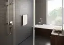 Душевой гарнитур Hansgrohe Croma Select E Multi со штангой 90 см (цвет - хром/белый), 3 вида струи (26590400) фото 2 Aquada.com.ua