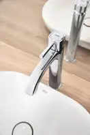 Змішувач на стільницю для раковини XL-розміру Grohe Grandera (23313000)