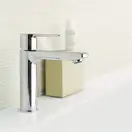 Смеситель однорычажный для раковины Grohe Lineare DN 15 S-Size (цвет - хром) с доным клапаном (32114001) фото 7 Aquada.com.ua