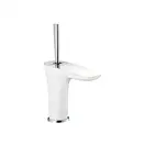 Смеситель для раковины, однорычажный Hansgrohe Pura Vida (цвет - хром/белый) (15075400) фото 1 Aquada.com.ua